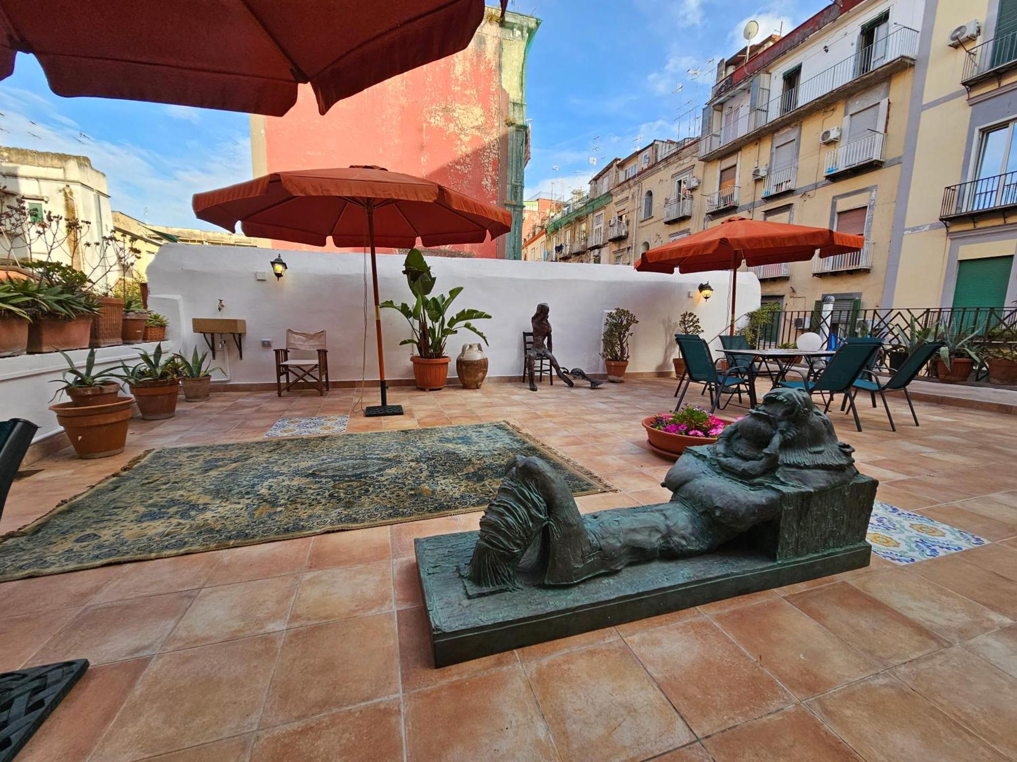 The Spanish Palace, Suites, Rooms, Apartments & Terraces Nápoles Habitación foto