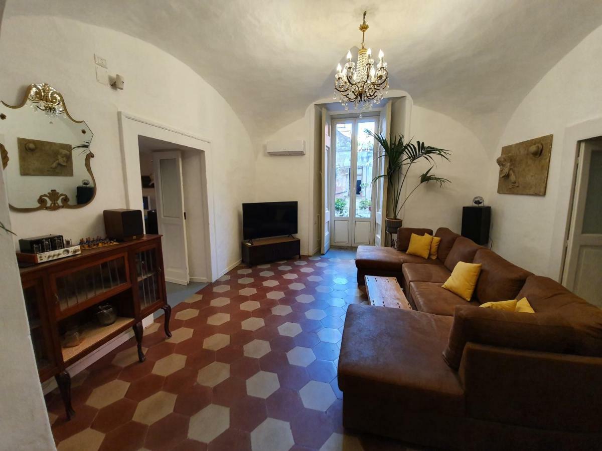 The Spanish Palace, Suites, Rooms, Apartments & Terraces Nápoles Habitación foto