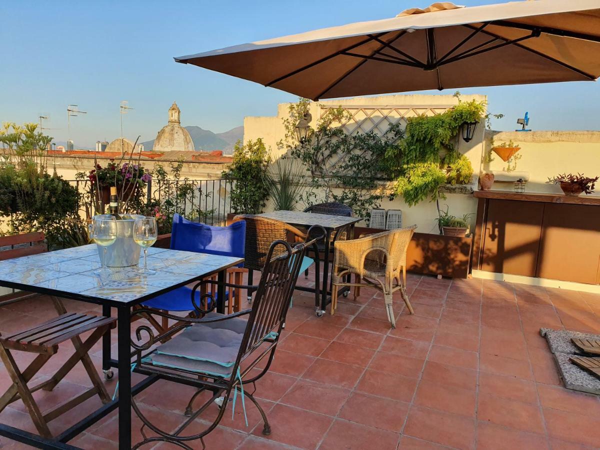 The Spanish Palace, Suites, Rooms, Apartments & Terraces Nápoles Exterior foto